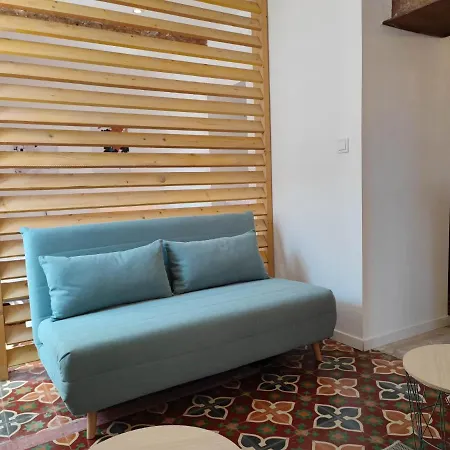 Du Charme Medieval Conciergeriedamecarcas