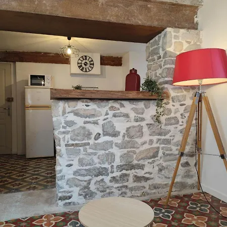 Du Charme Medieval Conciergeriedamecarcas * Carcassonne