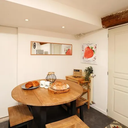 Du Charme Médiéval Conciergeriedamecarcas Carcasona